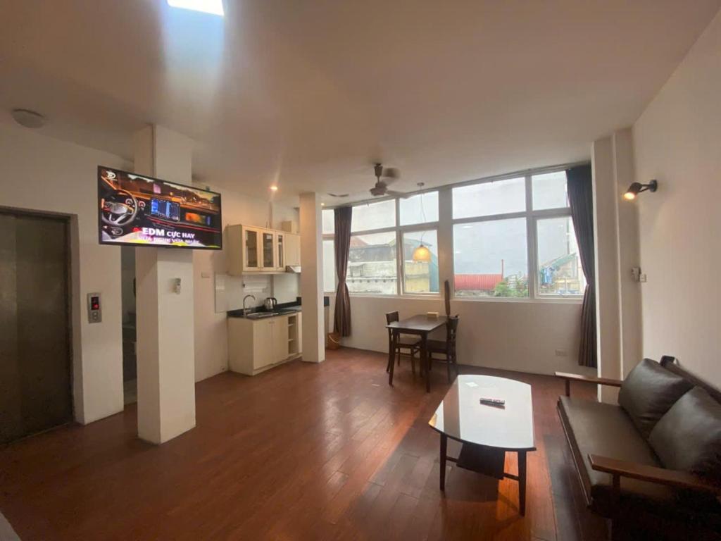 Rendezvous House